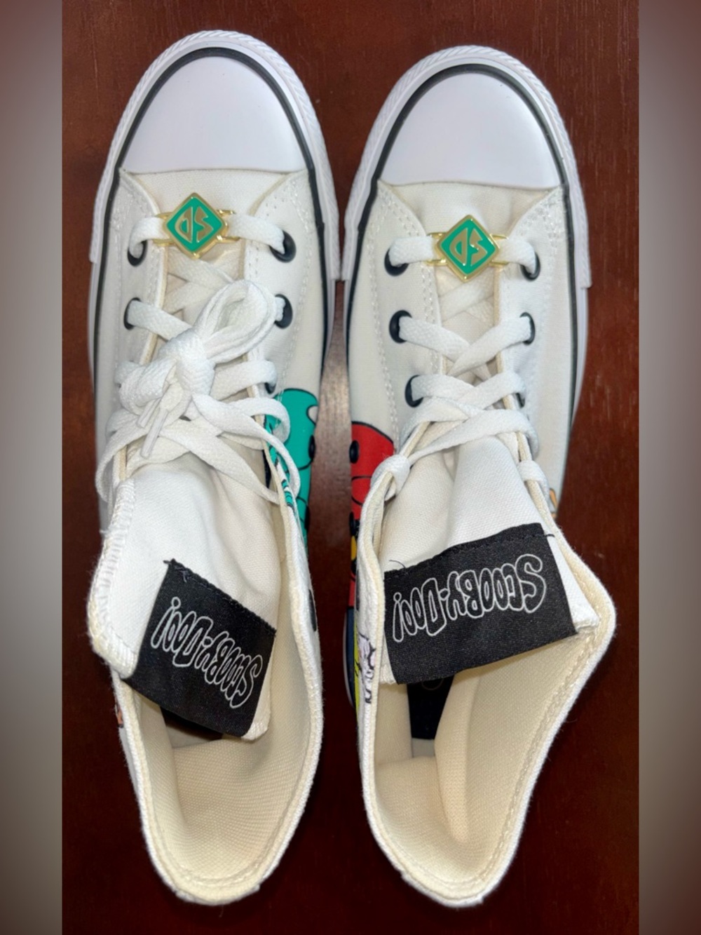 Converse Chuck Taylor All Star Hi Scooby Doo Good Guys Bad Guys NWT - Picture 4 of 7